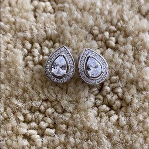 Versona studs.